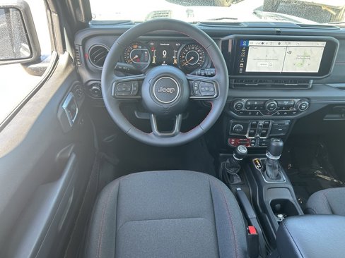 Used 2024 Jeep Wrangler Unlimited Rubicon w/ Safety Group image 30