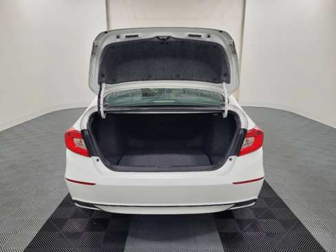 Used 2018 Honda Accord LX image 29