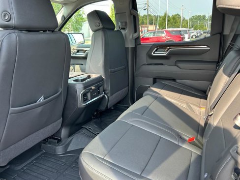 New 2026 GMC Sierra 1500 Elevation w/ Elevation Premium Package image 8
