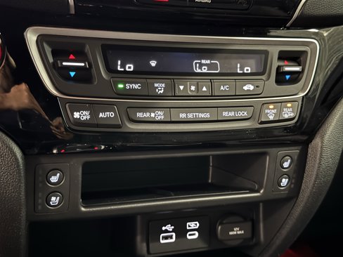 New 2026 Honda Ridgeline Black Edition image 12