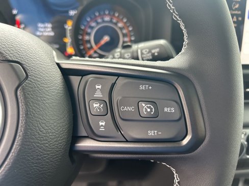 New 2025 Jeep Wrangler Unlimited Rubicon w/ Technology Group image 45