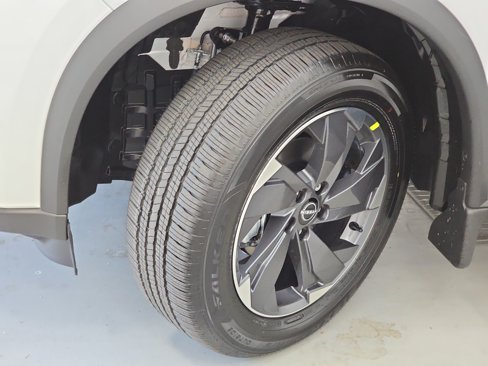 New 2026 Nissan Rogue SV image 31