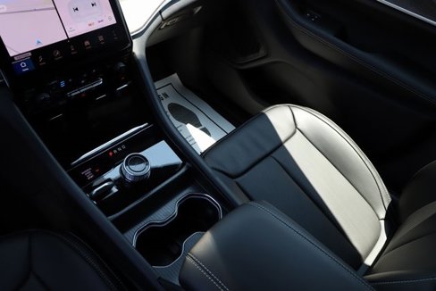 New 2025 Jeep Grand Cherokee L Limited image 30