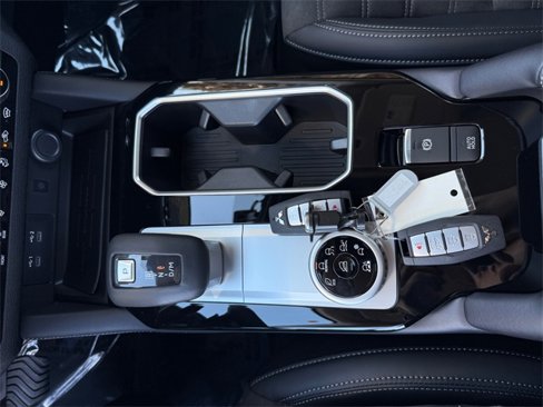 New 2025 Mitsubishi Outlander Trail Edition image 22