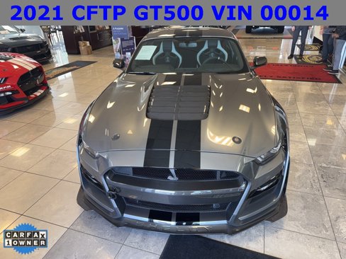Used 2021 Ford Mustang Shelby GT500 w/ Carbon Fiber Track Pack image 14