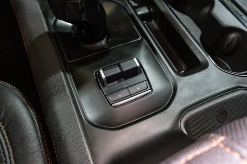 Used 2025 GMC Sierra 1500 AT4 w/ AT4 Premium Package image 28