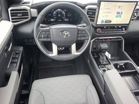 New 2025 Toyota Tundra Limited image 9