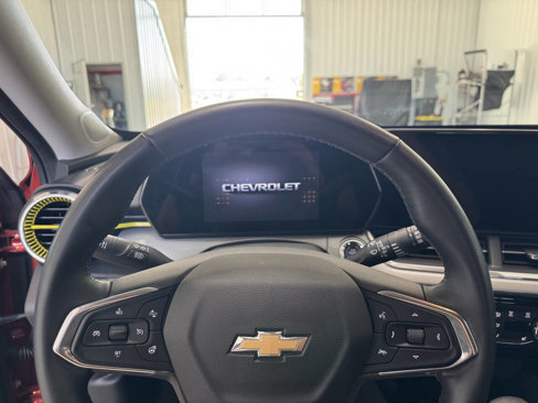 Used 2024 Chevrolet Trax LT w/ Driver Confidence Package image 24