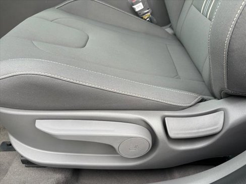 Certified 2024 Hyundai Elantra SEL w/ Convenience Package image 14