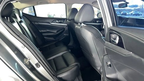 Used 2018 Nissan Maxima 3.5 SV image 19