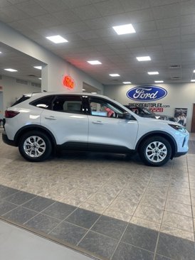 New 2025 Ford Escape Active image 4