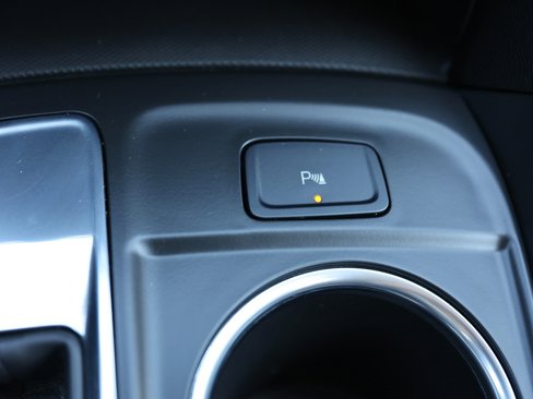 Certified 2023 Chevrolet Equinox LT image 30