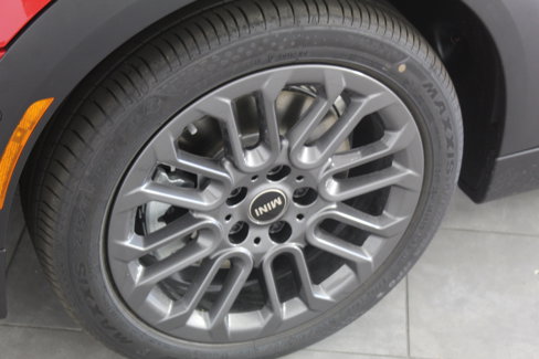 New 2025 MINI Cooper S image 11