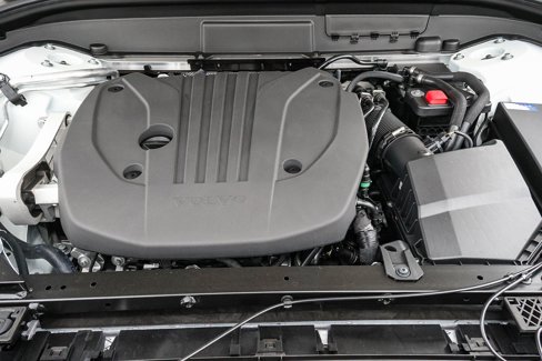 New 2026 Volvo XC60 B5 Plus w/ Protection Package Premier image 37