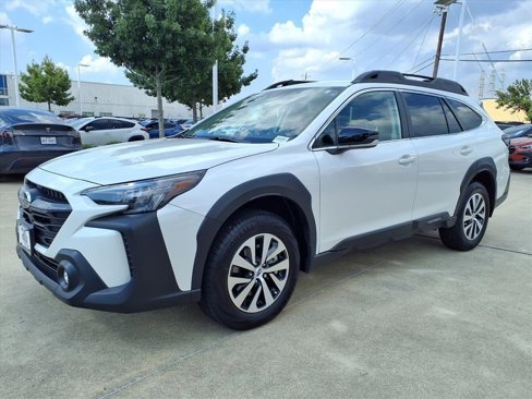 Certified 2025 Subaru Outback Premium image 15
