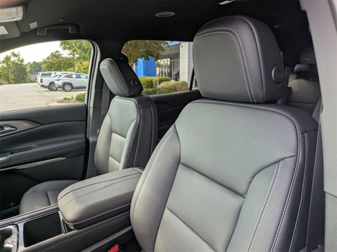 New 2026 Chevrolet Traverse LT w/ Enhanced Driving Package image 14