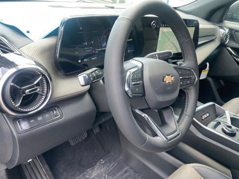 New 2026 Chevrolet Equinox LT w/ Convenience Package II image 15