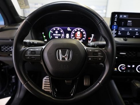 Used 2024 Honda Accord Sport image 9