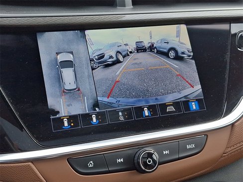 Certified 2023 Buick Encore GX Essence w/ Advanced Technology Package image 19