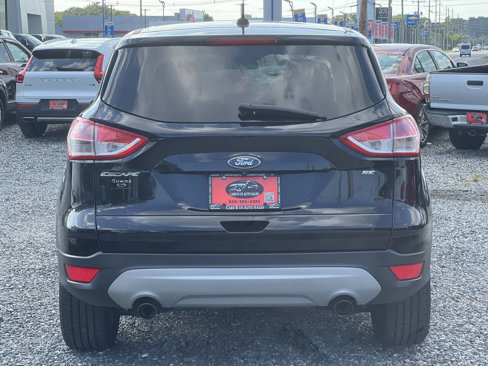 Used 2016 Ford Escape SE image 5