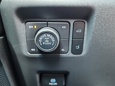 New 2025 Ford Expedition Tremor image 18