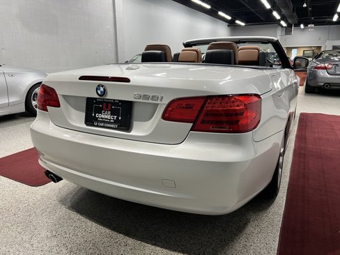 Used 2012 BMW 328i Convertible image 9