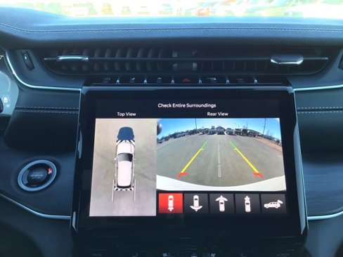 New 2025 Jeep Grand Cherokee L Limited w/ Luxury Tech Group II image 11