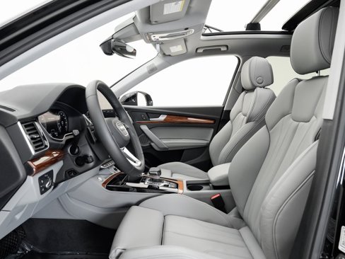 Used 2024 Audi Q5 e Premium Plus image 6