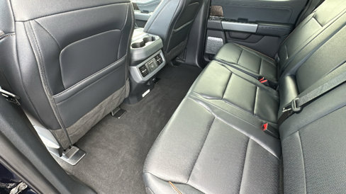 New 2025 Ford F350 Lariat w/ Lariat Ultimate Package image 24