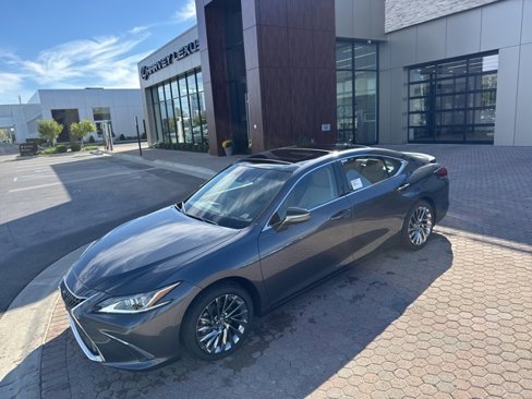 New 2025 Lexus ES 350 Luxury w/ Accessory Package (Z2) image 15