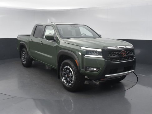 New 2026 Nissan Frontier PRO-4X image 2