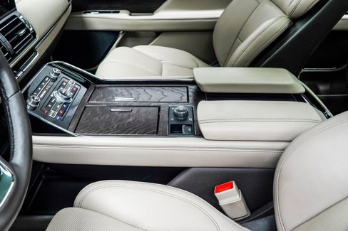 Used 2024 Lincoln Navigator Reserve w/ Monochromatic Package image 17