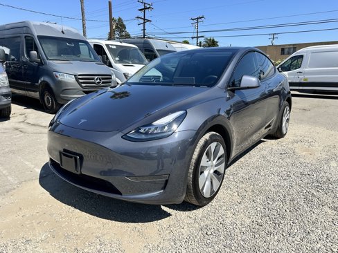 Used 2023 Tesla Model Y Long Range image 6