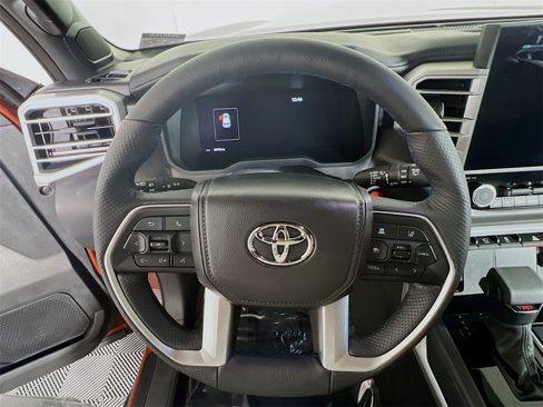 Certified 2025 Toyota Sequoia Platinum image 11