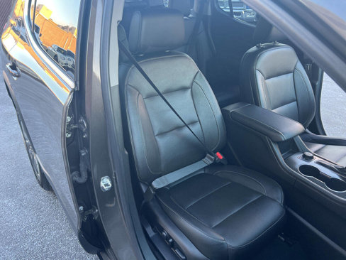 Used 2019 GMC Acadia SLT image 31