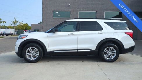 Used 2024 Ford Explorer XLT w/ Equipment Group 202A image 2