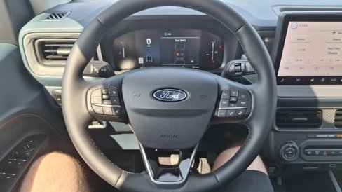 New 2025 Ford Maverick Lariat w/ Black Appearance Package image 7