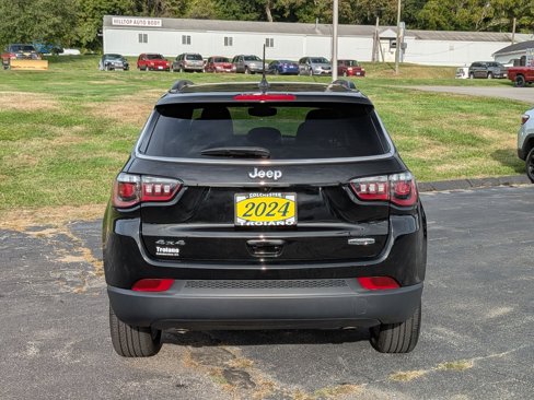 Certified 2024 Jeep Compass Latitude w/ Sun and Sound Group image 5