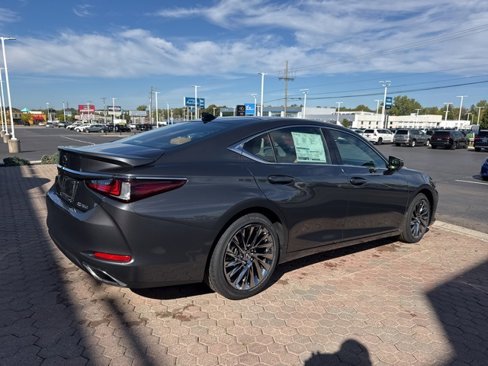 New 2025 Lexus ES 350 Luxury w/ Accessory Package (Z2) image 8