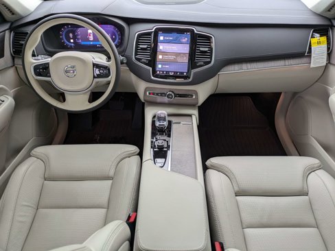 Used 2023 Volvo XC90 B6 Ultimate w/ Protection Package Premier image 15