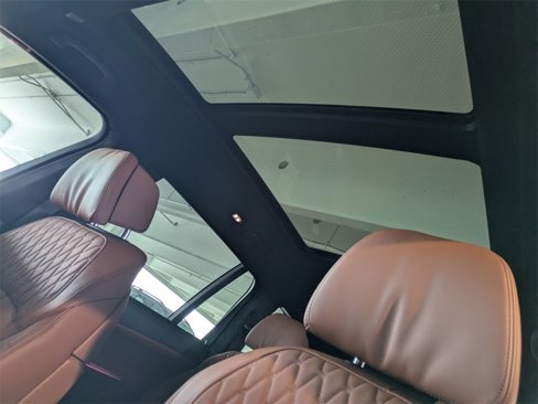 New 2026 BMW ALPINA XB7 image 10