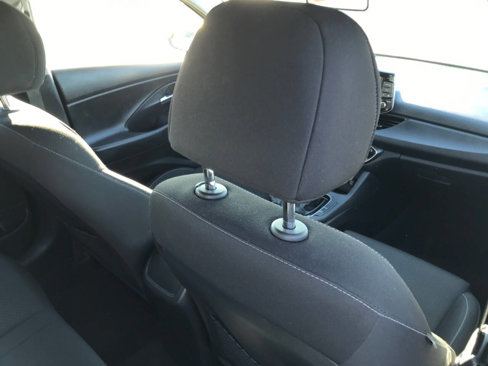 Used 2018 Hyundai Elantra GT image 15