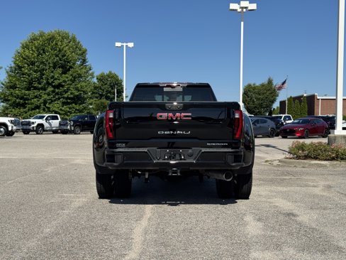 New 2025 GMC Sierra 3500 Denali w/ Denali Reserve Package image 6