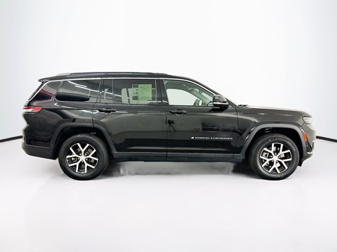 Used 2024 Jeep Grand Cherokee L Limited w/ Luxury Tech Group II image 10
