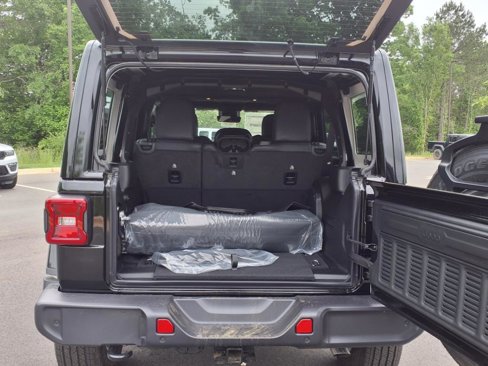 New 2025 Jeep Wrangler Sahara w/ Safety Group image 22