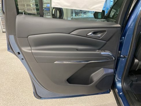 New 2026 Chevrolet Traverse LT w/ Driver Confidence Package image 30