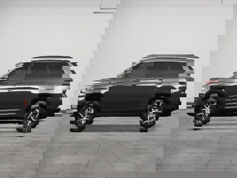 New 2025 Jeep Grand Cherokee L Limited image 3