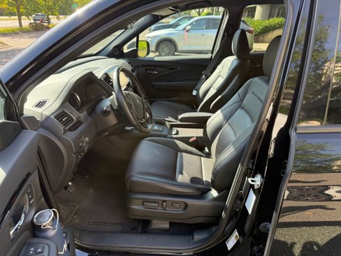 Used 2023 Honda Ridgeline Black Edition image 5