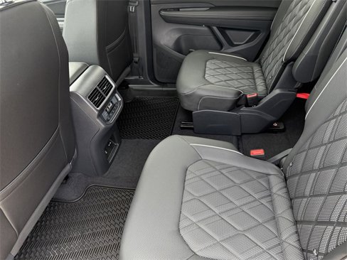 New 2025 Volkswagen Atlas SEL Premium R-Line image 23