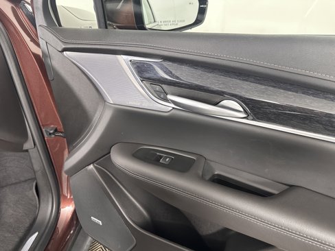 Certified 2023 Cadillac XT5 Premium Luxury image 40